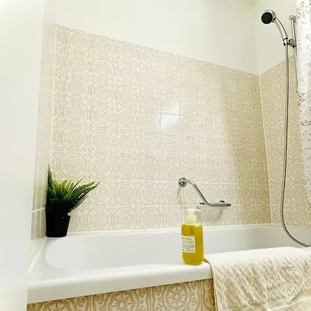 Alpine With Ac, Garden Terrace And Much Privacy