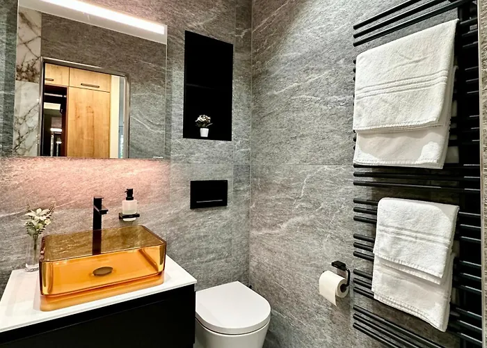 Lejlighed Alpine With Ac, Garden Terrace And Much Privacy *