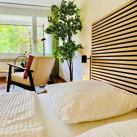 Apartmán Alpine With Ac, Garden Terrace And Much Privacy *