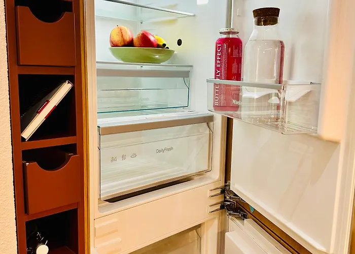 Alpine With Ac, Garden Terrace And Much Privacy דירה